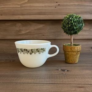 Vintage Pyrex Crazy Daisy Teacup